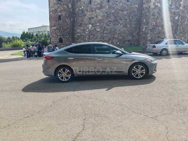 Hyundai Elantra 2017, 175,000 km - 2.0 l - Tovuz