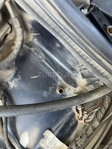 Mercedes E 240 1999, 280,000 km - 2.4 l - Bakı