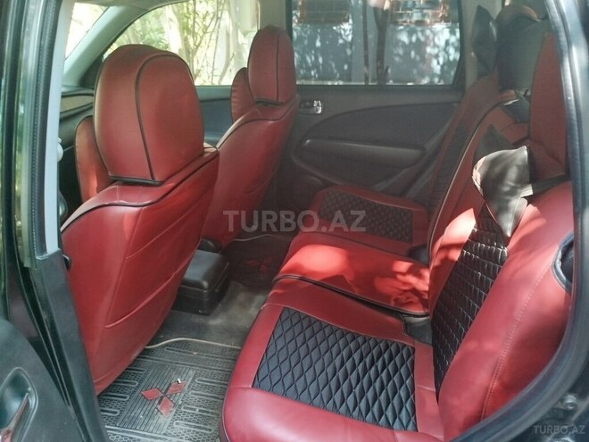 Mitsubishi Airtrek 2003, 225,863 km - 2.0 л - Şirvan