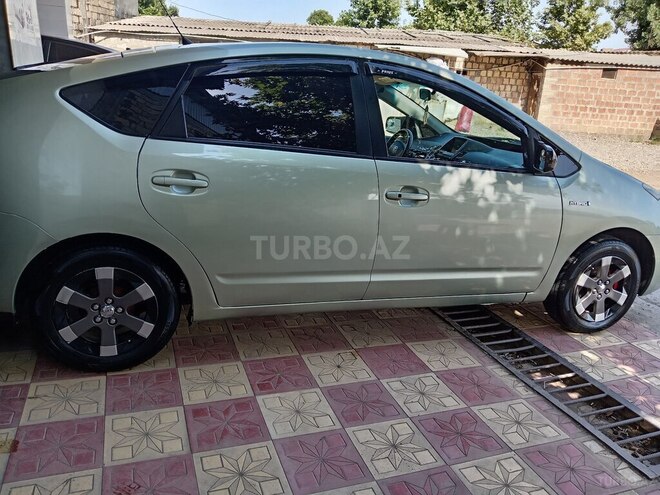 Toyota Prius 2007, 367,190 km - 1.5 l - Gəncə