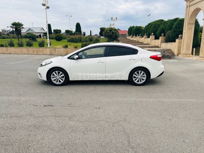 Kia Cerato 2013, 202,555 km - 1.6 l - Bərdə