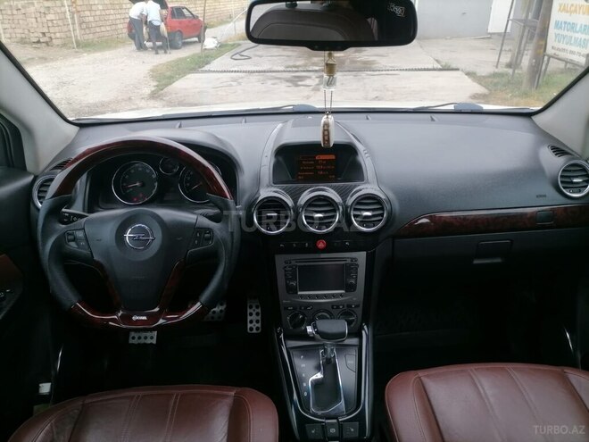 Opel Antara 2013, 180,000 km - 2.4 l - Xudat