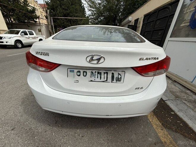 Hyundai Elantra 2011, 236,000 km - 1.8 л - Bakı
