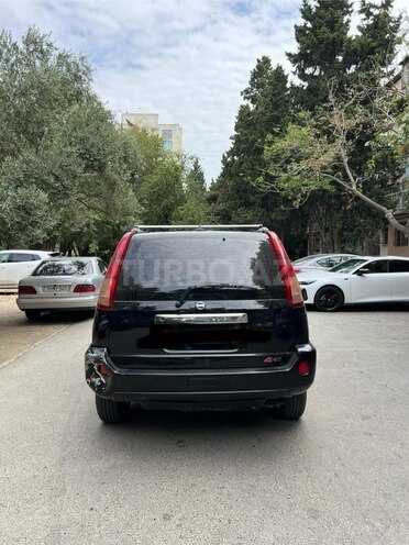 Nissan X-Trail 2011, 255,000 km - 2.5 л - Bakı