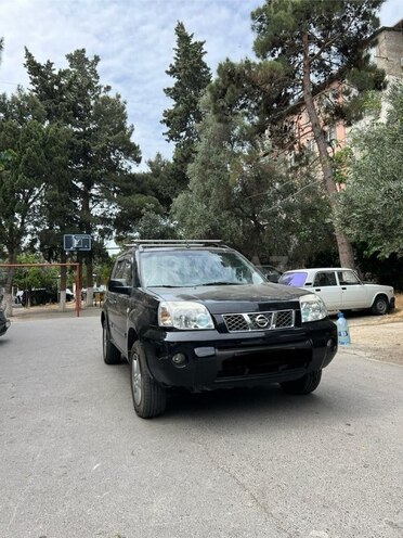 Nissan X-Trail 2011, 255,000 km - 2.5 л - Bakı