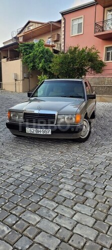 Mercedes 190 1992, 297,561 km - 2.0 л - Bakı
