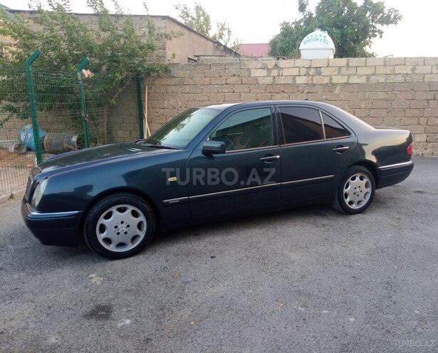 Mercedes E 230 1996, 211,251 km - 2.3 l - Bakı