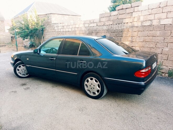 Mercedes E 230 1996, 211,251 km - 2.3 l - Bakı