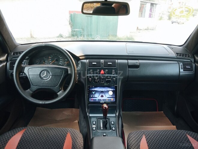 Mercedes E 230 1996, 211,251 km - 2.3 l - Bakı