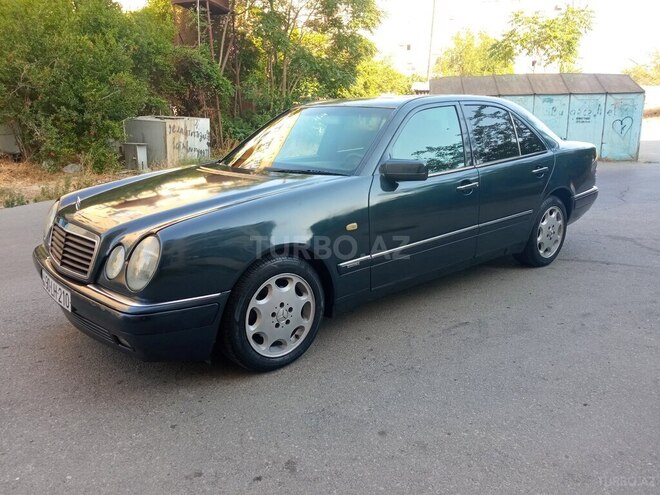 Mercedes E 230 1996, 211,251 km - 2.3 l - Bakı