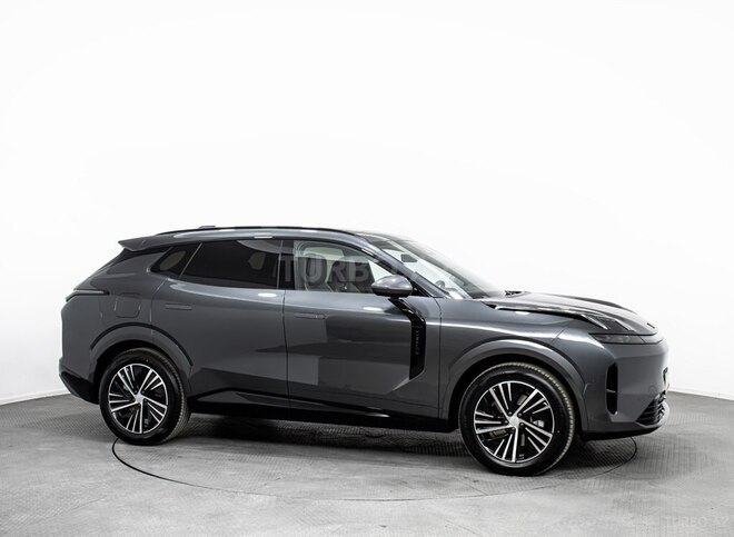 Lynk & Co 08-3
