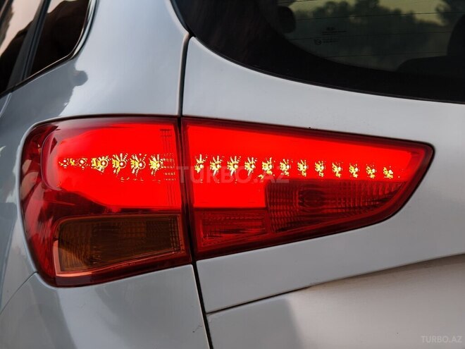Kia  2013, 224,000 km - 1.6 l - Bakı
