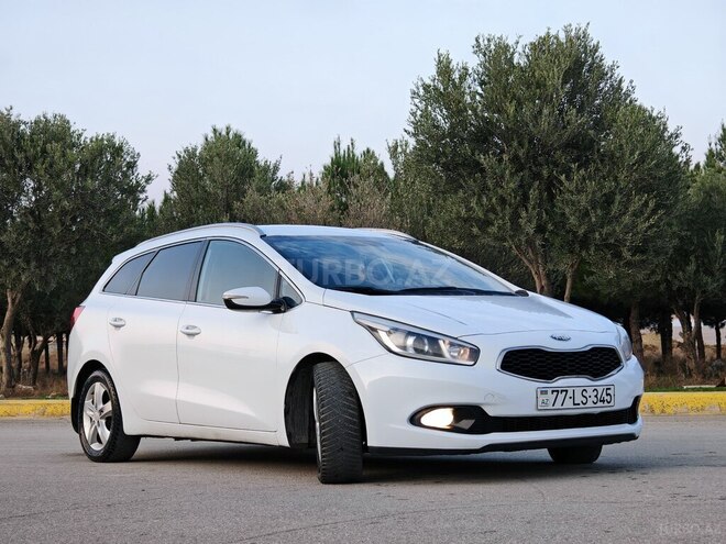 Kia  2013, 224,000 km - 1.6 l - Bakı