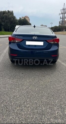 Hyundai Elantra 2015, 104,500 km - 1.8 л - Bakı