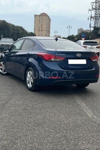 Hyundai Elantra 2015, 104,500 km - 1.8 л - Bakı