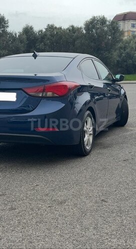 Hyundai Elantra 2015, 104,500 km - 1.8 л - Bakı
