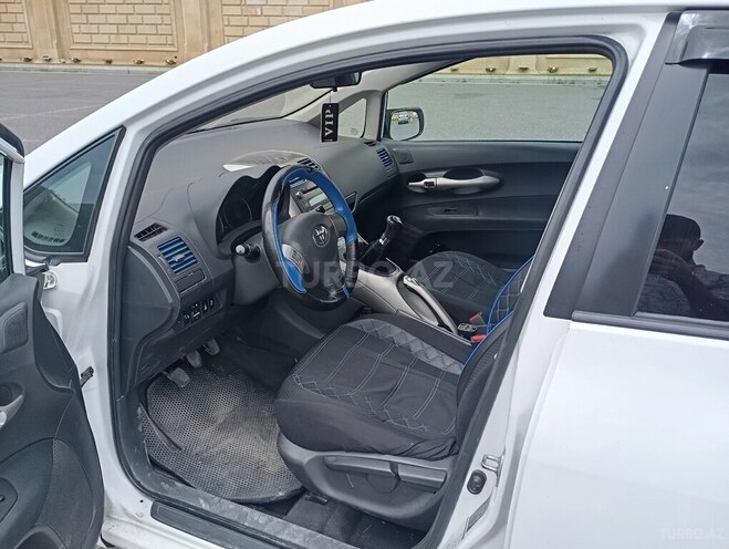 Toyota Auris 2008, 510,000 km - 1.4 l - Bakı