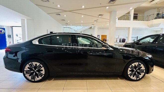 BMW 520-7