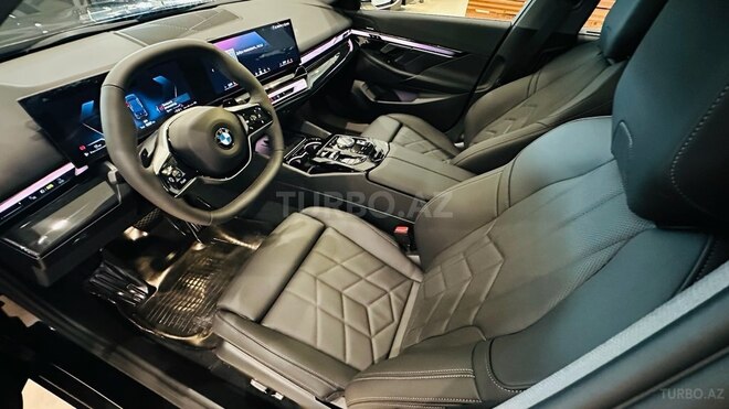 BMW 520-10