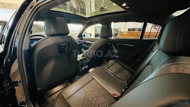 BMW 520-13