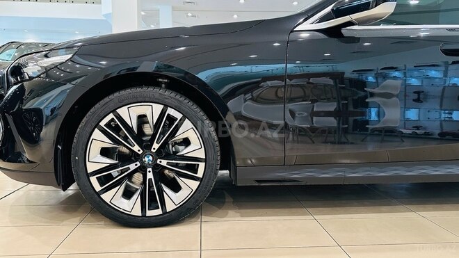 BMW 520-8