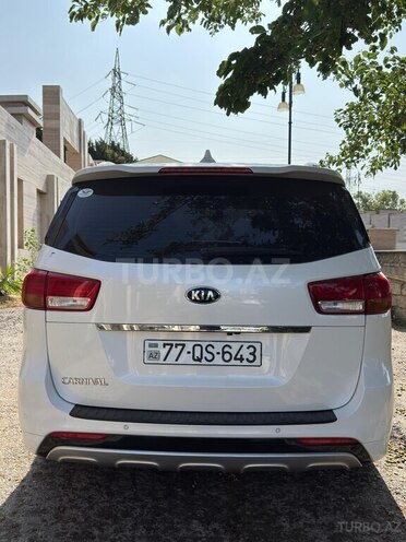 Kia Carnival 2015, 165,000 km - 2.2 л - Bakı
