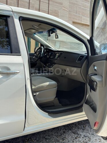 Kia Carnival 2015, 165,000 km - 2.2 л - Bakı