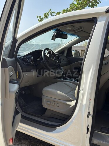 Kia Carnival 2015, 165,000 km - 2.2 л - Bakı