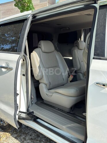 Kia Carnival 2015, 165,000 km - 2.2 л - Bakı