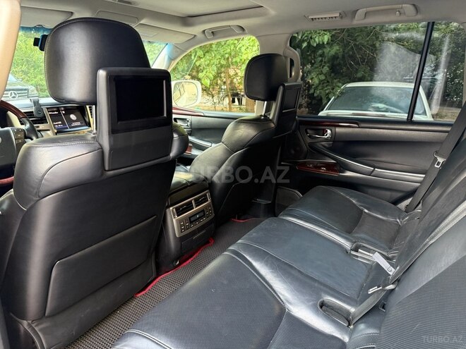 Lexus LX 570 2013, 323,000 km - 5.7 l - Bakı