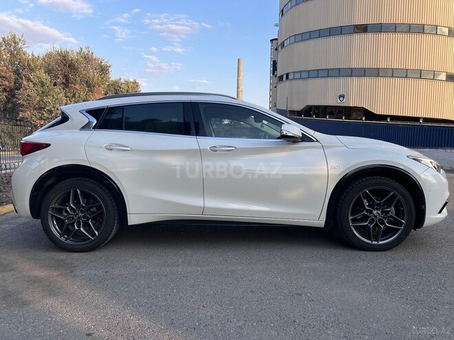 Infiniti Q30 2017, 95,500 km - 2.0 l - Bakı