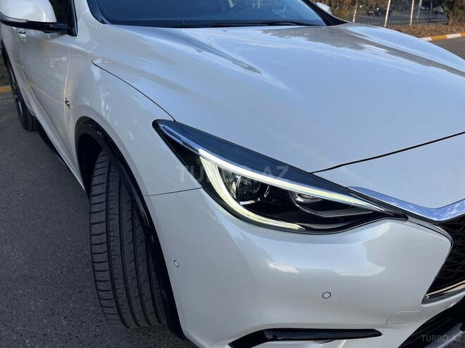Infiniti Q30 2017, 95,500 km - 2.0 l - Bakı