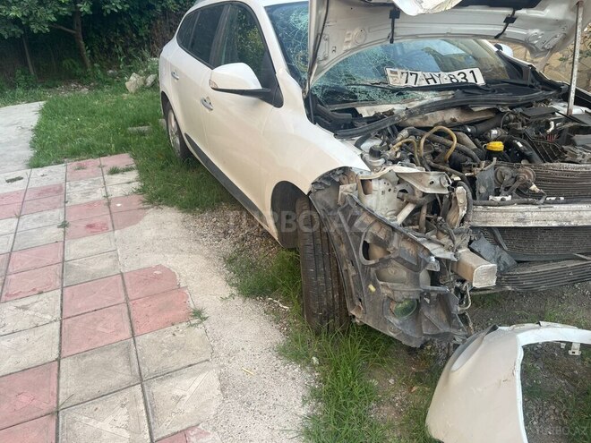 Renault Megane 2010, 280,000 km - 1.5 l - Tovuz