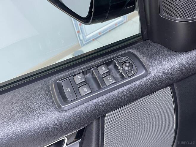 Land Rover Discovery 2015, 217,396 km - 3.0 l - Sumqayıt