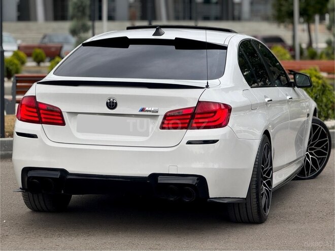 BMW 528 2013, 175,000 km - 2.0 л - Gəncə