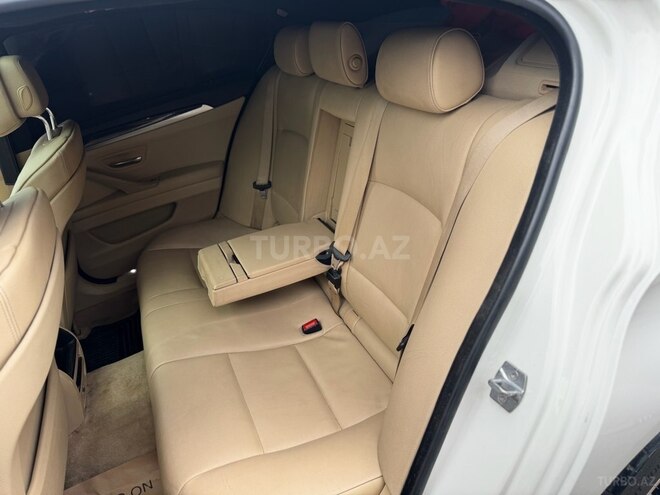 BMW 528 2013, 175,000 km - 2.0 л - Gəncə