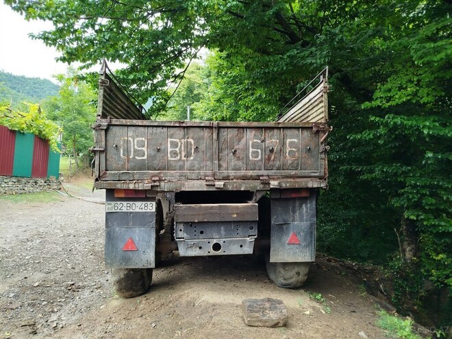 Ural 4320 1981, 102,683 km - 11.0 l - Zaqatala