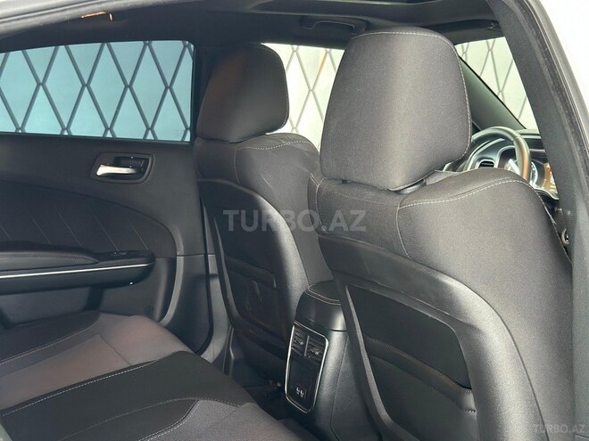 Dodge Charger-12