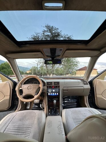 Mercedes C 230 1998, 402,000 km - 2.3 l - Zaqatala