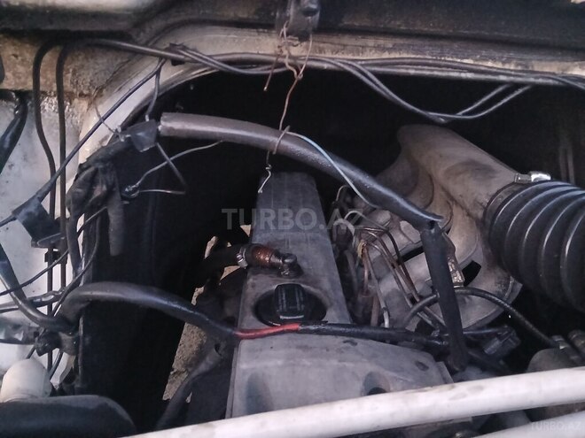 Mercedes 508 1995, 578,000 km - 2.3 l - Zaqatala
