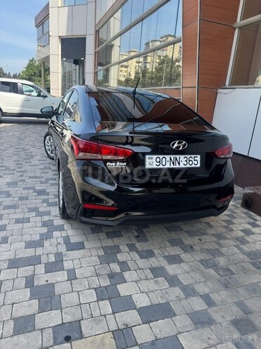 Hyundai Accent 2021, 175,000 km - 1.6 л - Bakı