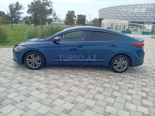 Hyundai Elantra 2017, 165,762 km - 2.0 l - Bakı