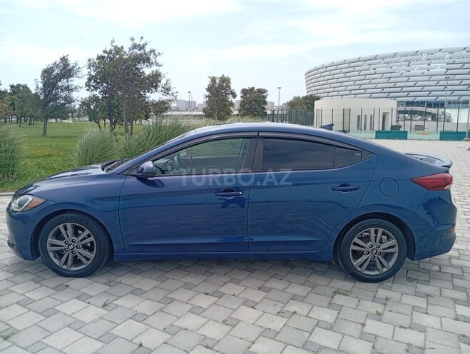 Hyundai Elantra 2017, 165,762 km - 2.0 l - Bakı