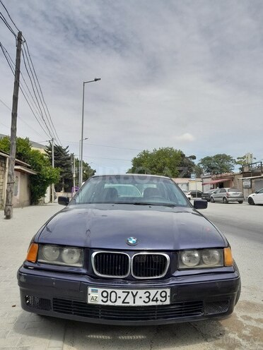 BMW 318 1993, 286,000 km - 1.8 l - Bakı