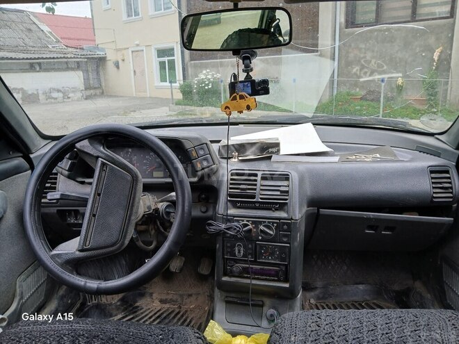 LADA (VAZ) 2111 2005, 200,000 km - 1.5 l - Quba