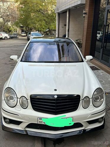 Mercedes E 350 2007, 260,000 km - 3.5 l - Bakı