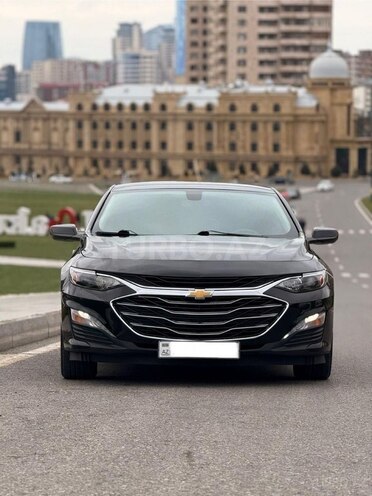 Chevrolet Malibu-8