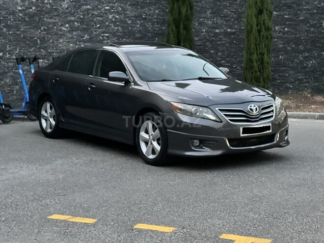 Toyota Camry-6