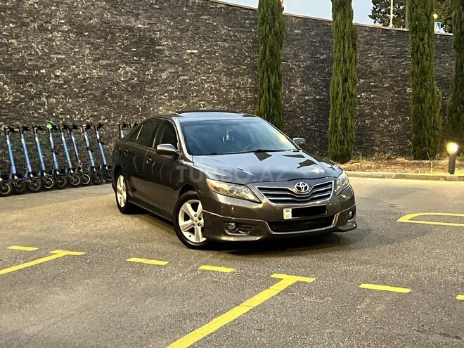 Toyota Camry-2
