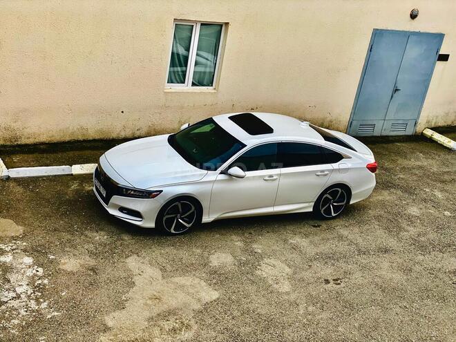 Honda Accord-13